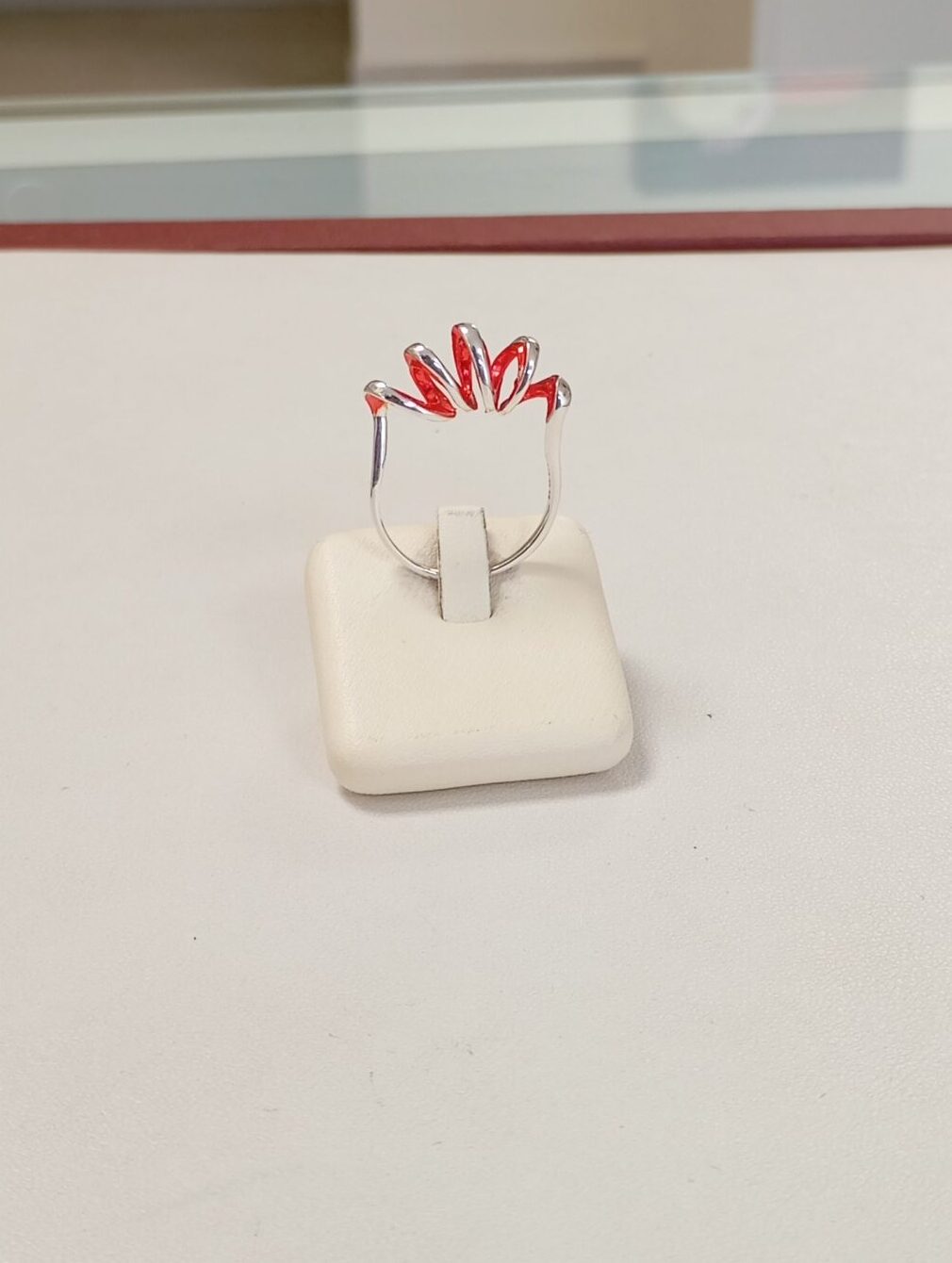 ΑΣΗΜΕΝΙΟ ΔΑΧΤΥΛΙΔΙ ΦΛΟΥΔΑ ΚΟΚΚΙΝΟ