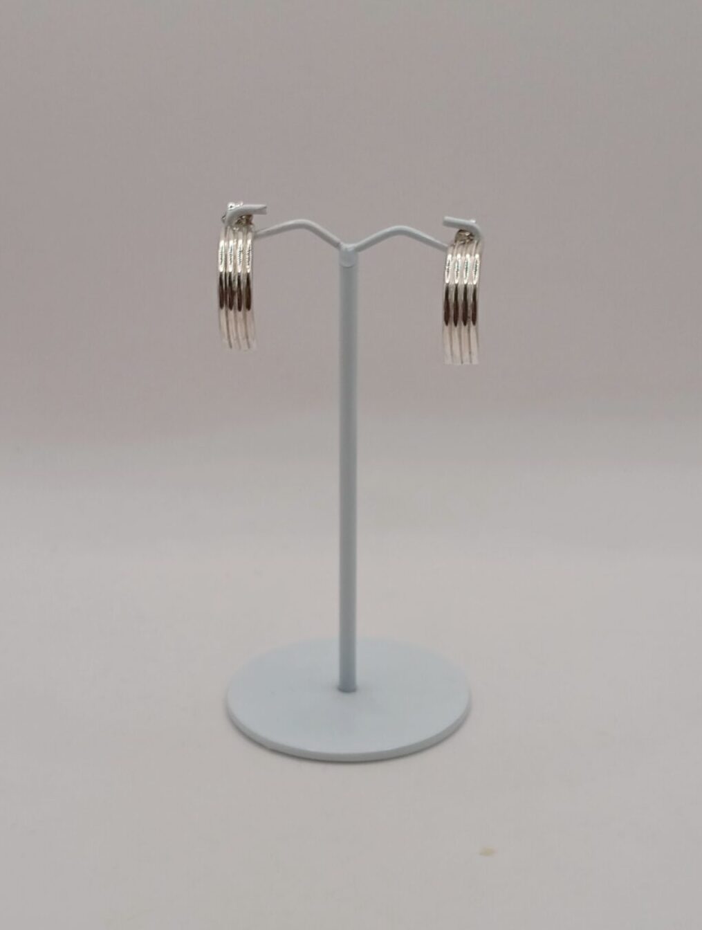 ΑΣΗΜΕΝΙΑ ΣΚΟΥΛΑΡΙΚΙΑ ΚΥΜΑ