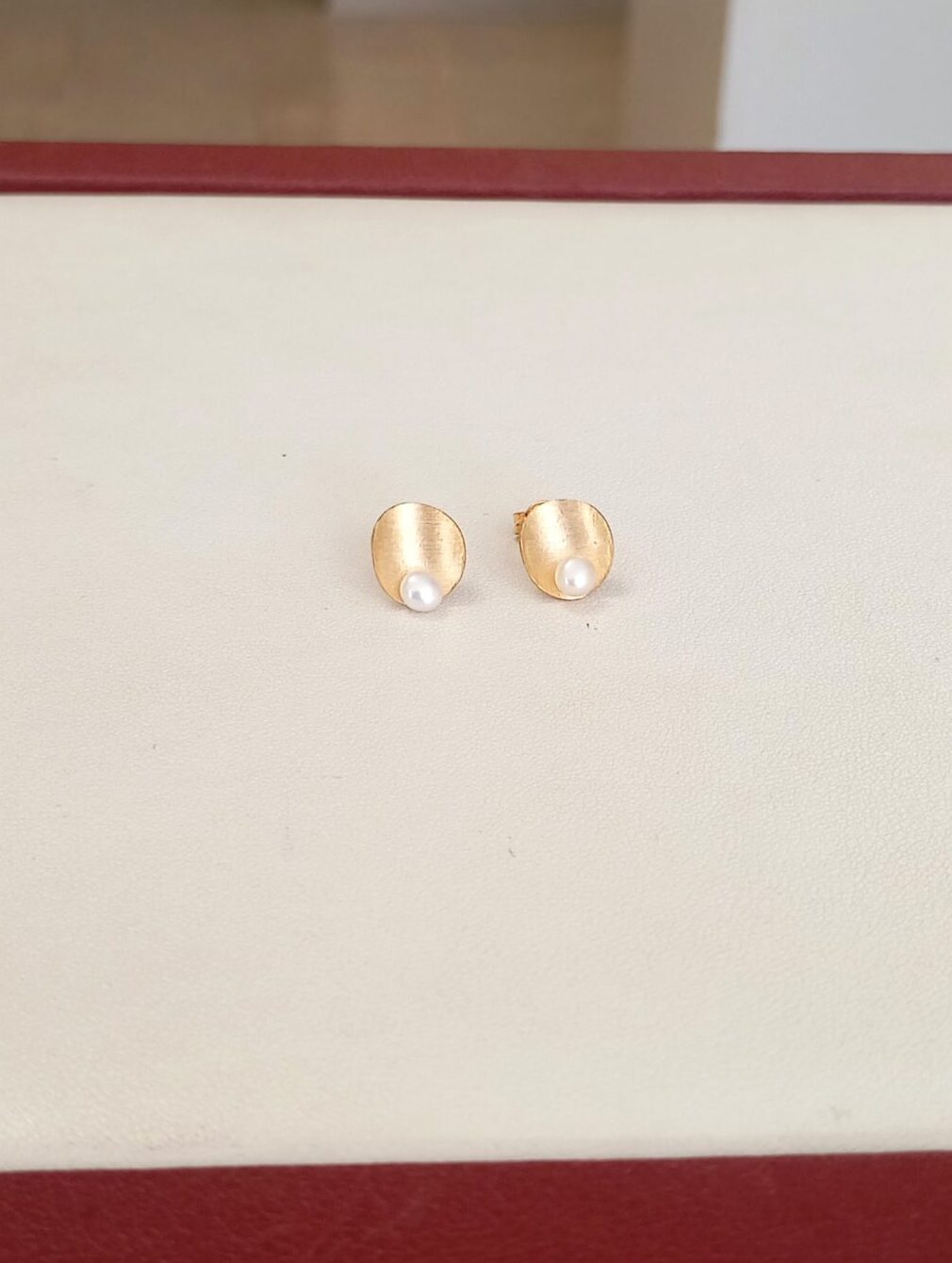 ΑΣΗΜΕΝΙΑ ΣΚΟΥΛΑΡΙΚΙΑ CURVE ΜΕ ΜΑΡΓΑΡΙΤΑΡΙΑ